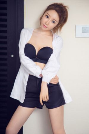 萧皇后a级艳片在线播放_超清日本电影免费